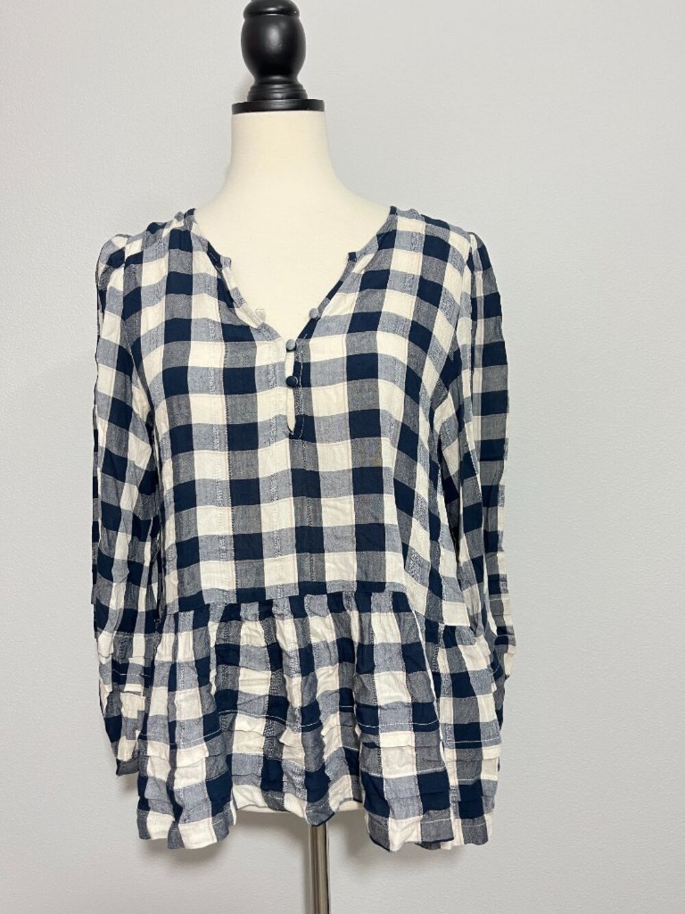 New American Eagle Small Blue, White Plaid V-Neck Blouse